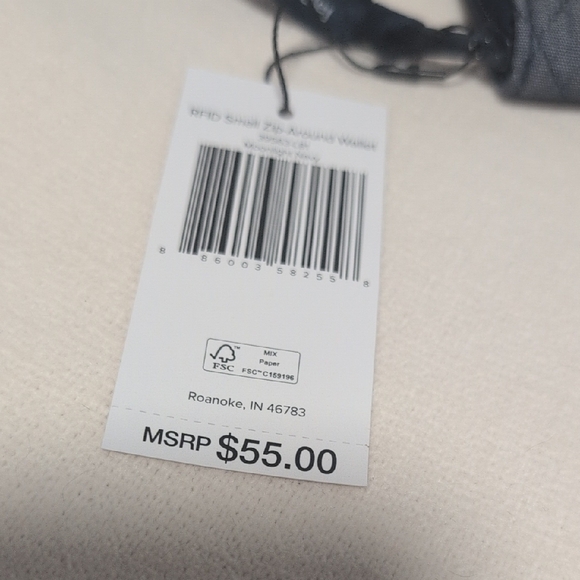 Vera Bradley RFID Small Zip Around Wallet in Moonlit Navy - Picture 4 of 8